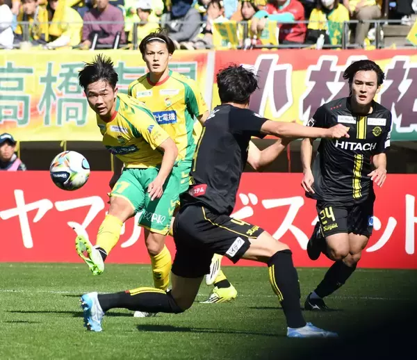 【速報】ジェフ千葉１７年ぶりＪ１白星　津久井、石川ゴール　２―１で柏レイソル下す　特別大会「百年構想リーグ」千葉ダービー