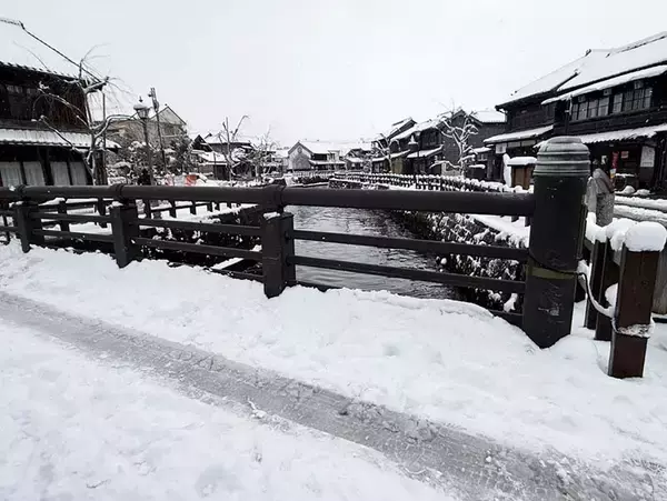【続報】千葉県北西部・北東部の大雪警報を夕方まで延長　千葉市の積雪５センチに、４年ぶりの事態　９日朝も路面凍結の恐れ