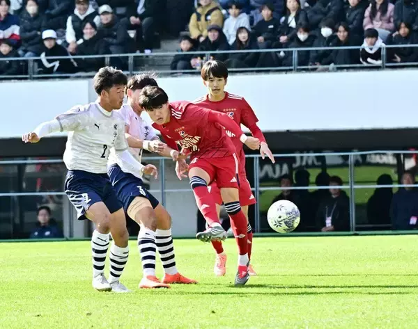 【速報】流通経大柏が快勝発進　米子北に３―０　第１０４回全国高校サッカー選手権