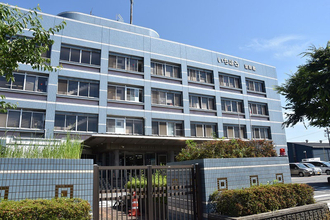 軽トラックと接触、自転車の８８歳女性死亡　市原の交差点