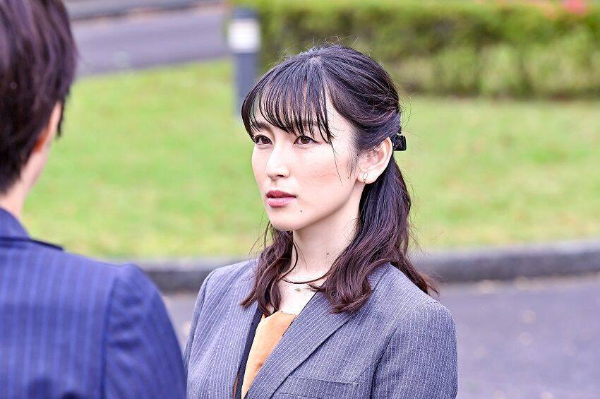 ＜独占インタビュー＞ドラマ「最愛」激動の最終回！秘書・児島彩夏役を好演の宮下かな子が見どころを語る
