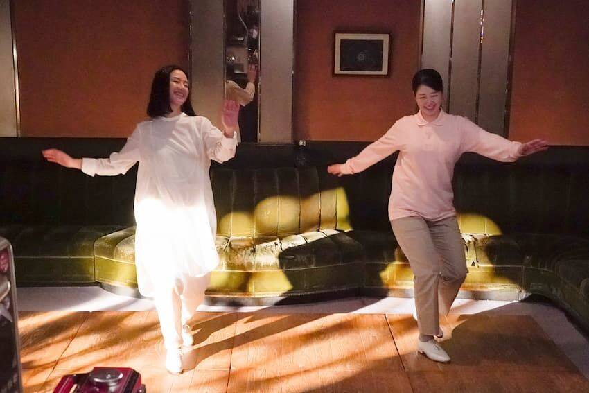 「スナック キズツキ」第8話レビュー＆第9話あらすじ：最終回まで残りわずか、改めて感じるトウコの不思議な力（※ストーリーネタバレあり）