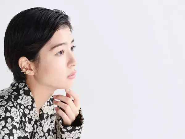 「「性別関係なく、惹かれるときは惹かれるのが人間」映画『君は永遠にそいつらより若い』主演・佐久間由衣インタビュー」の画像