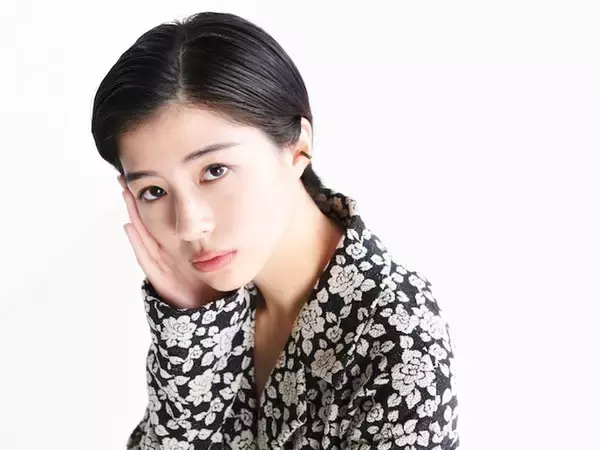 「「性別関係なく、惹かれるときは惹かれるのが人間」映画『君は永遠にそいつらより若い』主演・佐久間由衣インタビュー」の画像