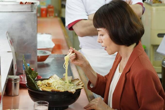 「科捜研の女」第3話レビュー：自転車で走るマリコ！特大ラーメンを前にして…？（※ストーリーネタバレあり）