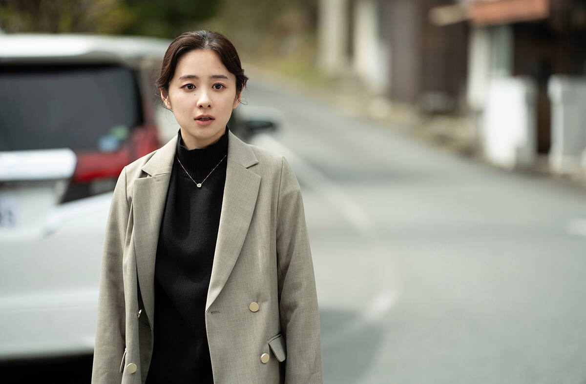 映画『八つ墓村』金田一役の尾上松也、奥智哉、堀田真由ら鍵を握る人物を捉えた場面写真10点公開