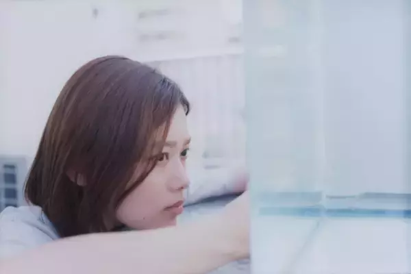 杉咲花主演の映画『ミーツ・ザ・ワールド』公開間近。心に染みる登場人物たちの「言葉」に注目