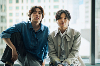 つらかったら脱出してもいい。『我々は宇宙人』坂東龍汰×岡山天音が語る、学校という小さな社会