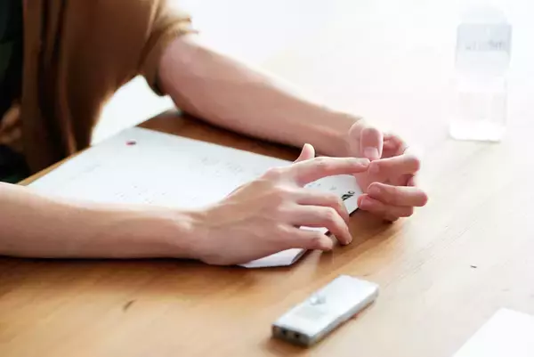 「【再掲載】批判や精神不安定からサバイブした、椎名もたの漫画みたいな人生」の画像