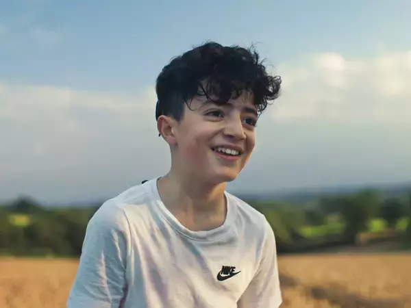 「言語や国籍が違っても「共通点」でつながれる。ドキュメンタリー『ぼくの名前はラワン』が教えてくれること」の画像