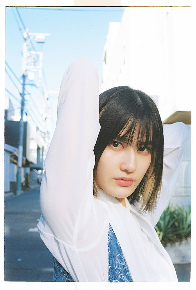 橋本愛が社会に向けて発信する理由。「知ることから逃げない」と決めた20代と、表現にかける思い