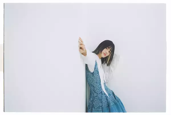 「橋本愛が社会に向けて発信する理由。「知ることから逃げない」と決めた20代と、表現にかける思い」の画像