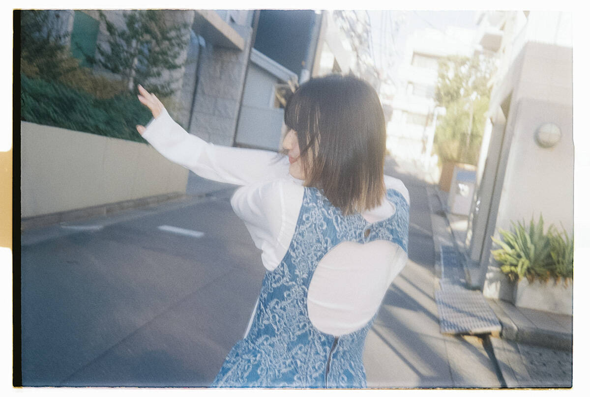 橋本愛が社会に向けて発信する理由。「知ることから逃げない」と決めた20代と、表現にかける思い