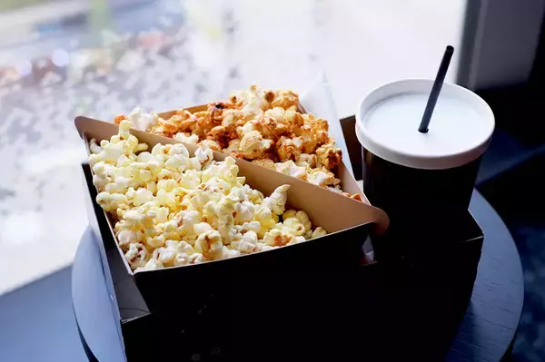 「坂本龍一が音響を監修。こだわりが詰まった映画館『109シネマズプレミアム新宿』の内部をレポート」の画像