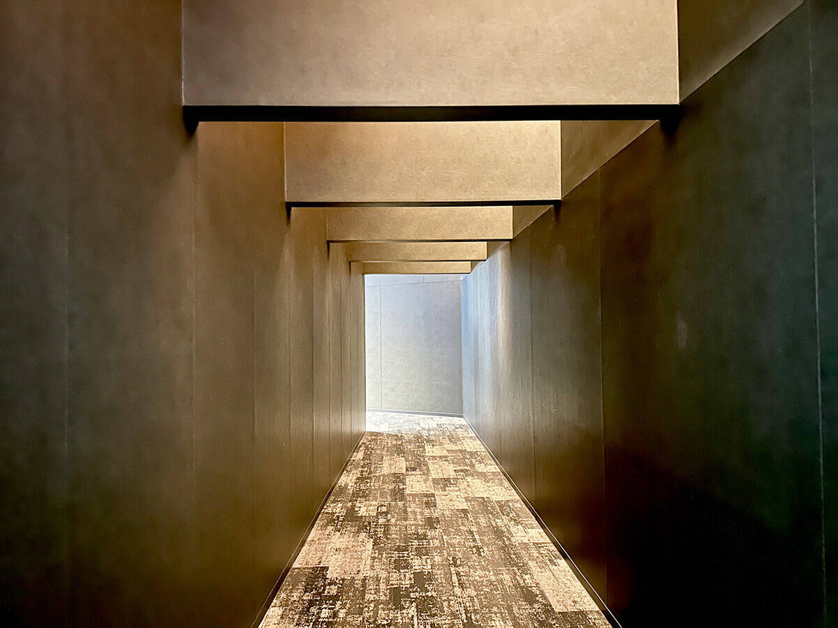 坂本龍一が音響を監修。こだわりが詰まった映画館『109シネマズプレミアム新宿』の内部をレポート