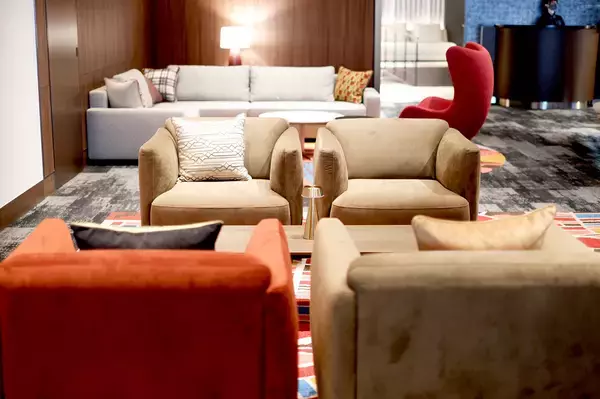 「坂本龍一が音響を監修。こだわりが詰まった映画館『109シネマズプレミアム新宿』の内部をレポート」の画像