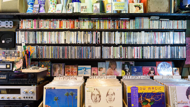 いざタイのディープサイドへ、バンコクの個性派レコード店5選