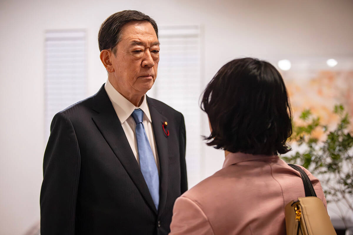 黒木華×野呂佳代が都知事選に挑む『銀河の一票』大島依提亜によるメインビジュアル公開