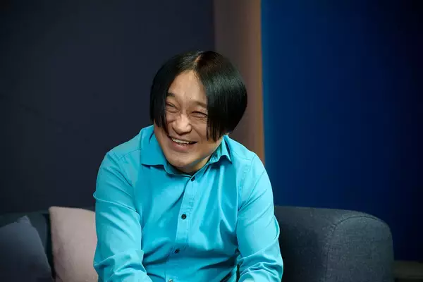 「恋リアは「しゃらくせぇ」。AK-69と永野がNetflixリアリティシリーズ『ラヴ上等』でヤンキーから学ぶ「感情のむき出し方」」の画像