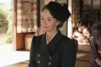 『ばけばけ』シャーロット・ケイト・フォックスからコメント到着。髙石あかりは「演技をすることへの喜びにあふれている」