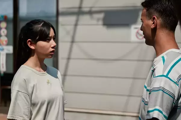 「ろう者とクルド人の「小競り合い」を描く。わかりあえないことを受け入れた映画『みんな、おしゃべり!』制作秘話」の画像