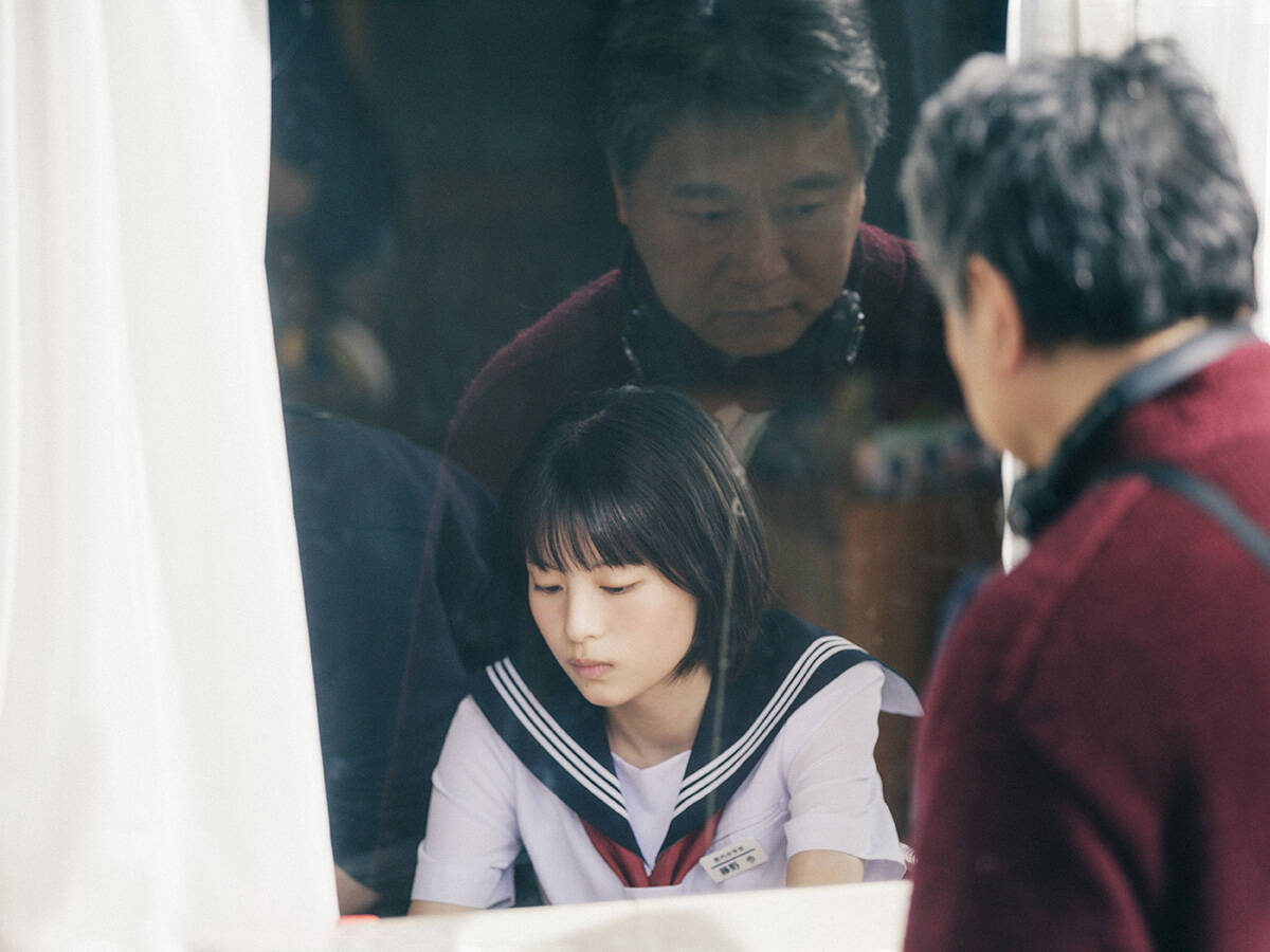 出口夏希＆蒔田彩珠W主演『ルックバック』秋田の自然で撮影されたメイキング写真＆オフショット公開