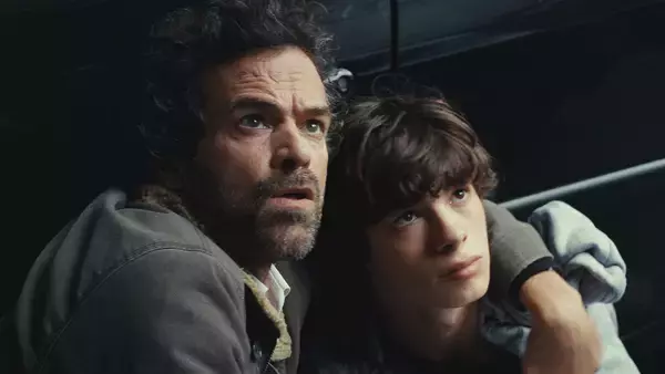 「身体が「動物化」していく奇病が蔓延する近未来が舞台の映画『動物界』が11月8日公開」の画像
