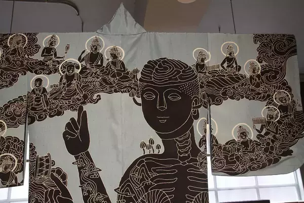 「ホテルの地下に「見せる収蔵庫」が？未知の才能と出会うKAIKA 東京のアワードレポ」の画像