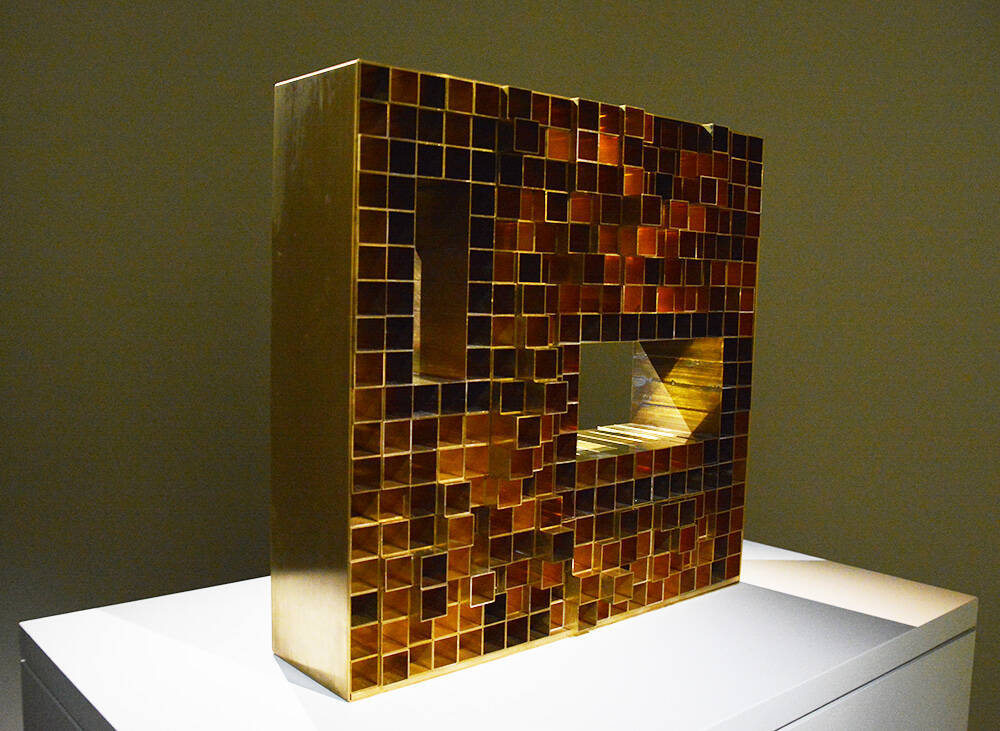 美術史から「見落とされた」女性作家14人を再発見。時代に挑む『アンチ・アクション展』レポ