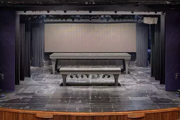 「堂本光一＆伊野尾慧が「帝国劇場」最後の瞬間を見守る。NHK BS『解体キングダム』2月28日放送」の画像