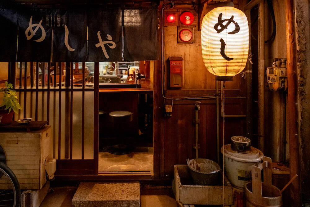 『深夜食堂』と『かもめ食堂』展が渋谷PARCOで開催。フードスタイリスト飯島奈美の仕事を振り返る