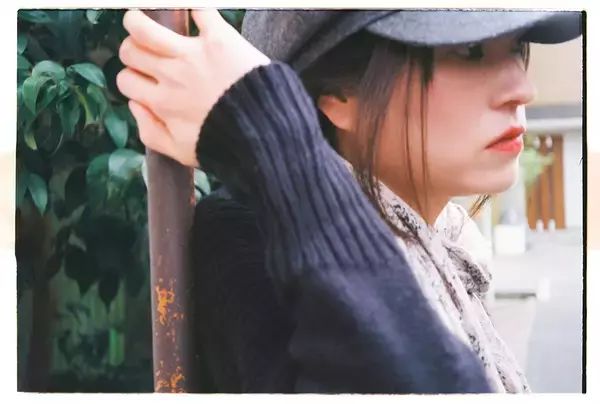 「上村窓写真連載vol.5『どこだよここは だれだよきみは』〜関めぐみと街を歩く〜」の画像