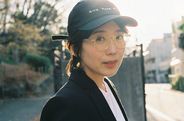 柴田聡子が話す「奇をてらわない」ことと「現実的に考える」ということ。腰を据えて音楽に対峙する