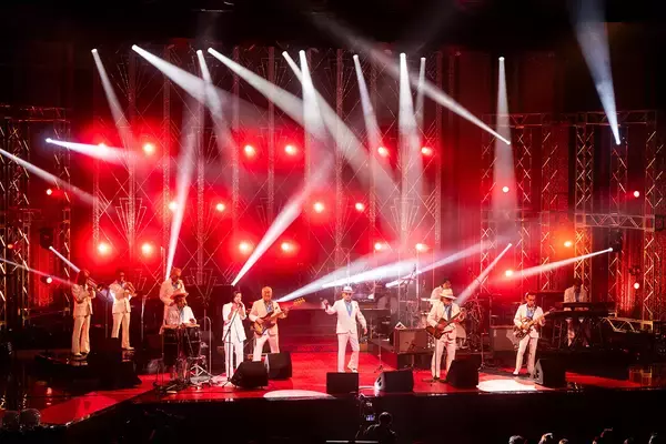 「『The Covers 湘南フェス』1月4日＆11日放送。クレイジーケンバンド、郷ひろみ、TUBEらが出演」の画像