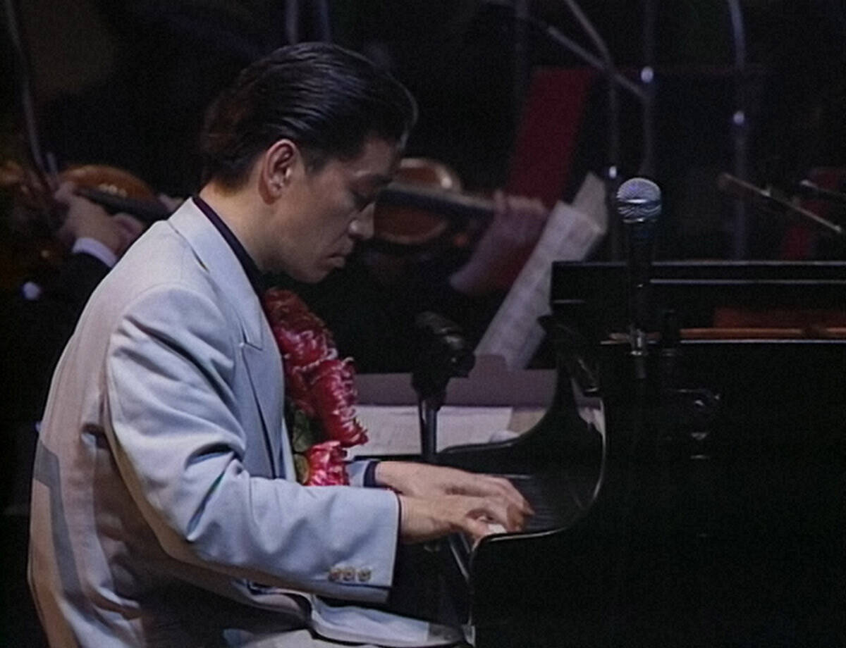 坂本龍一が1980年代後半にNHKホールで演奏した映像をリマスター版で放送