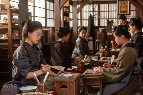 「朝ドラ『風、薫る』一ノ瀬りん役の見上愛＆大家直美役の上坂樹里からコメント到着」の画像
