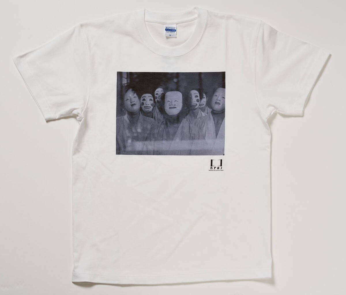 国立映画アーカイブ初のオリジナルTシャツ登場。『狂った一頁』『瀧の白糸』『沼の大将』の3種