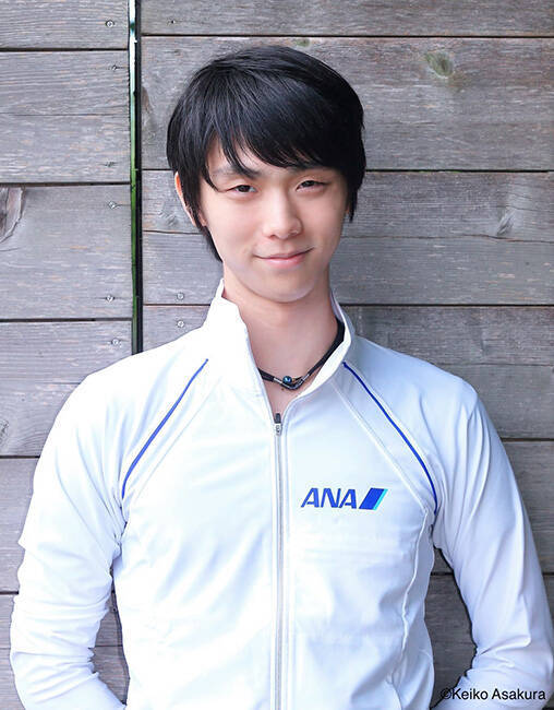 羽生結弦、7年ぶりの自叙伝『蒼い炎III －究竟編－』2種類の裏表紙を公開