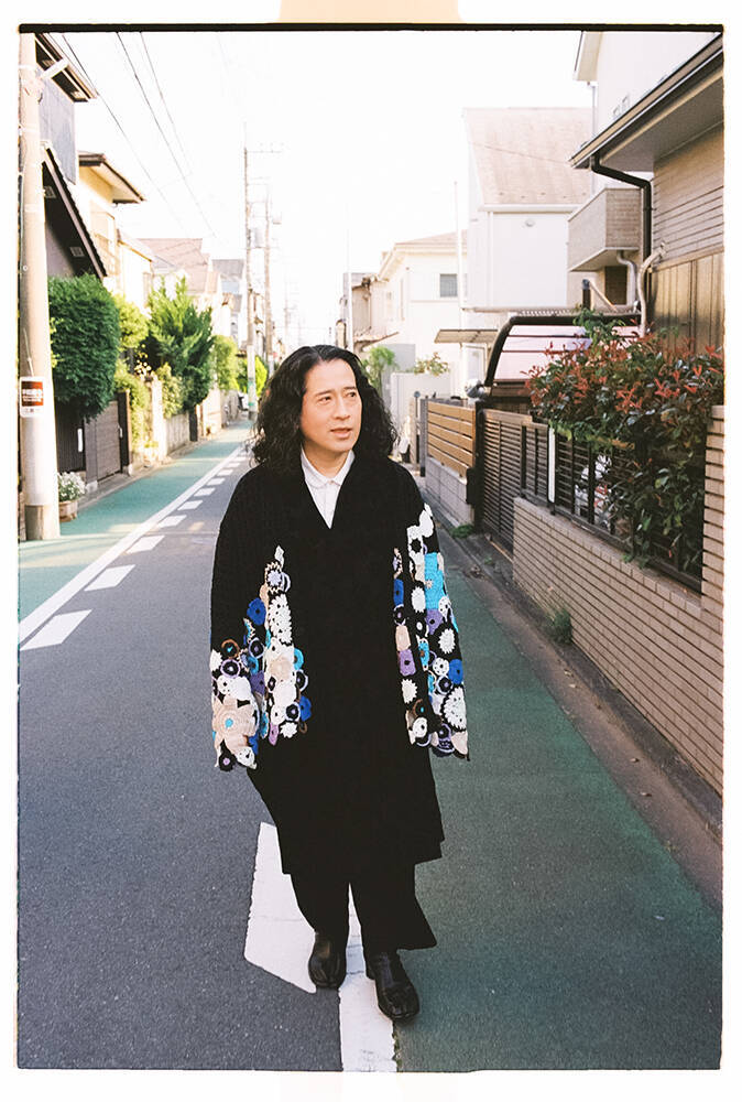 上村窓写真連載vol.7『どこだよここは だれだよきみは』〜又吉直樹と街を歩く〜