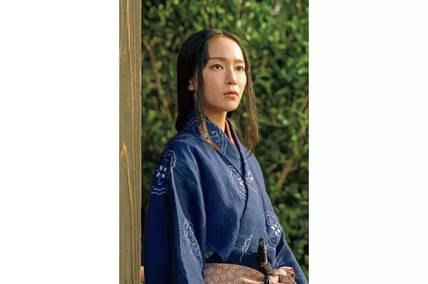 『豊臣兄弟！』吉岡里帆のコメント到着「慶自身は支える人を支える存在、いわば「影の影」のような人」