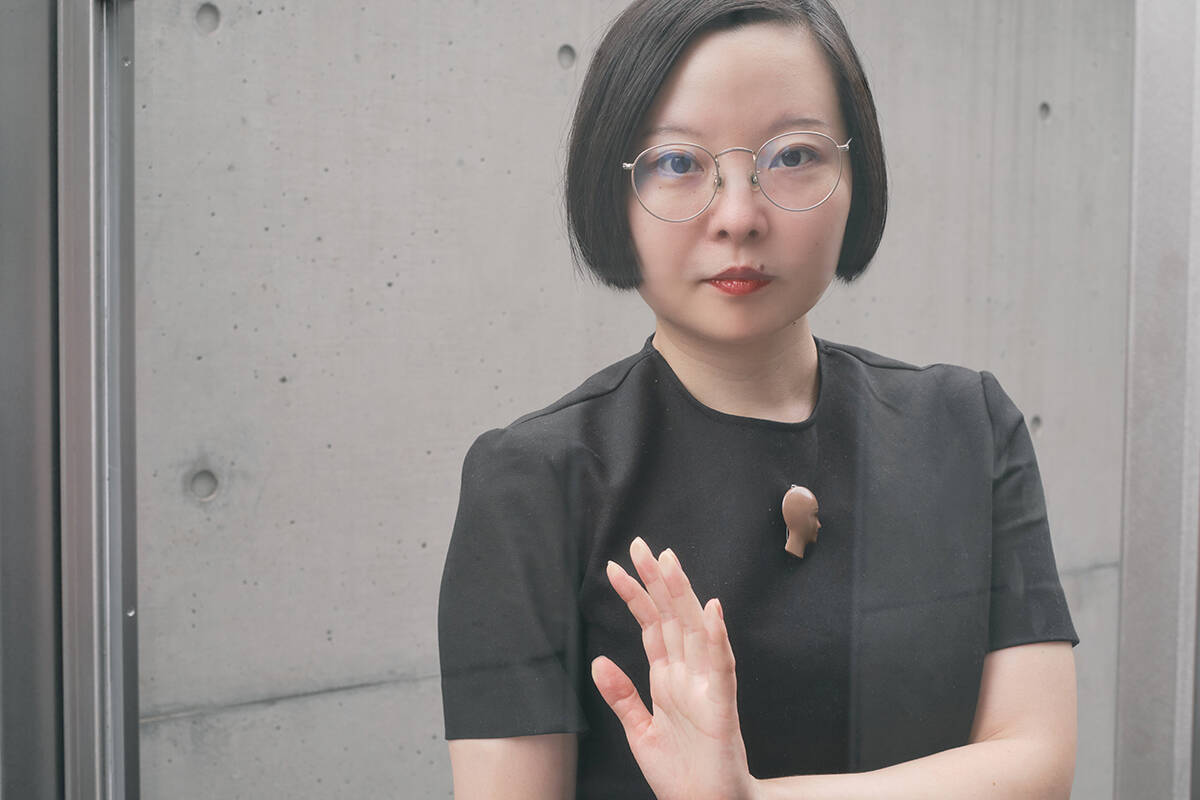 シシヤマザキ、からだと向き合った先に「発光するピンク」があった。『虎に翼』OP制作も聞く