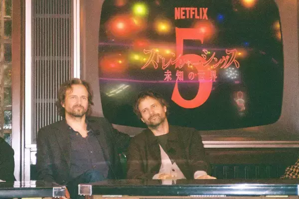 ついに配信『ストレンジャー・シングス5』ダファー兄弟に聞く。「忙しい人はこの話だけ復習」も伝授