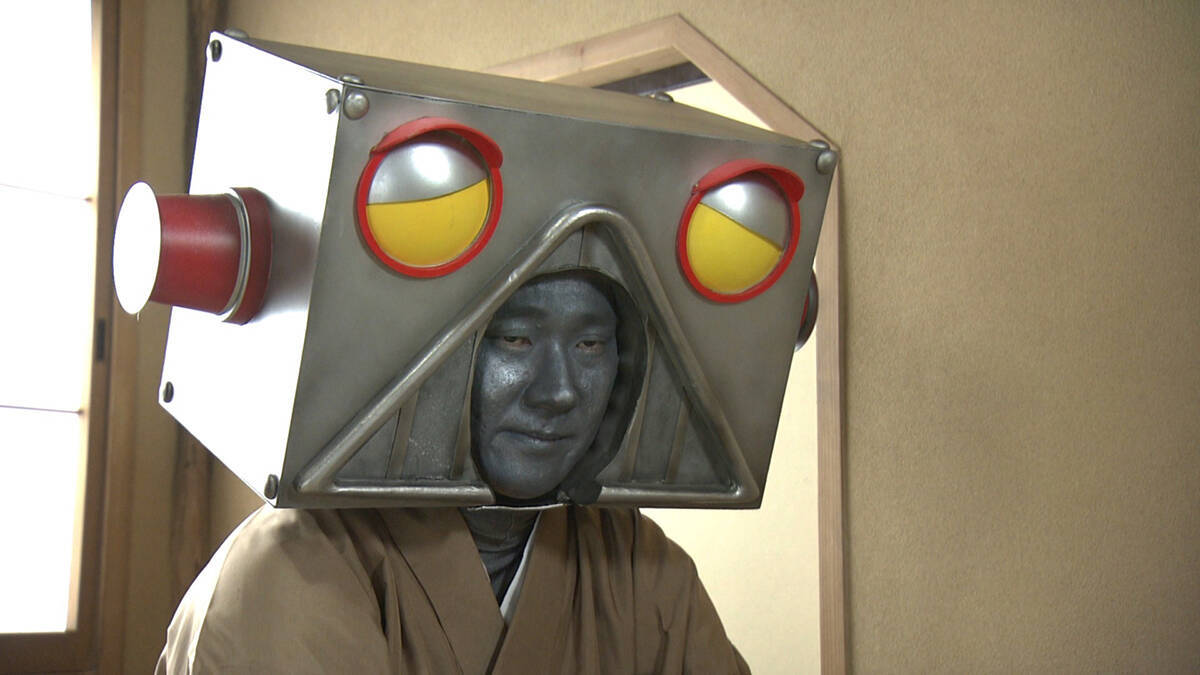 NHK『千鳥ノブと渋谷お笑い演芸館』第2回が5月2日放送。ゲストは浜辺美波