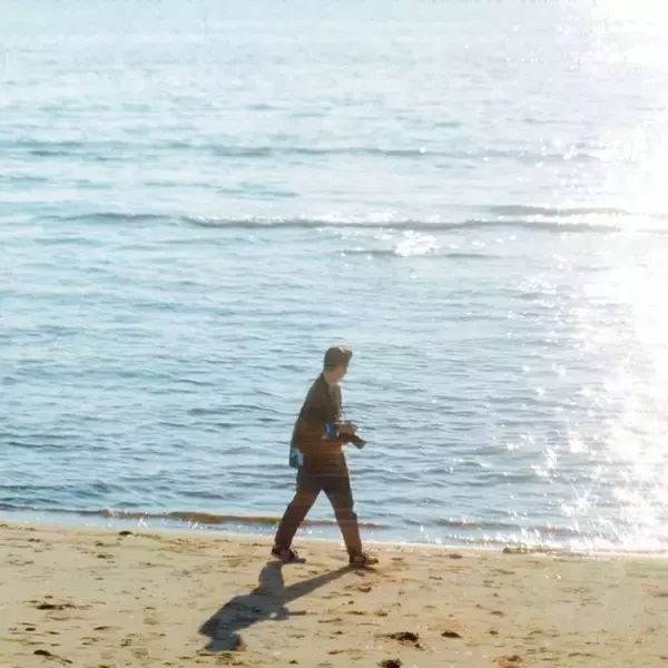 「令和ロマン・くるま×かが屋・加賀翔が「写真でお笑い」に挑戦。企画展『補完』開催」の画像