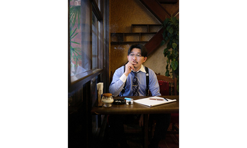 オズワルド伊藤俊介の初著作『オズワルド伊藤俊介エッセイ「一旦書かせて頂きます」（仮）』が4月刊行