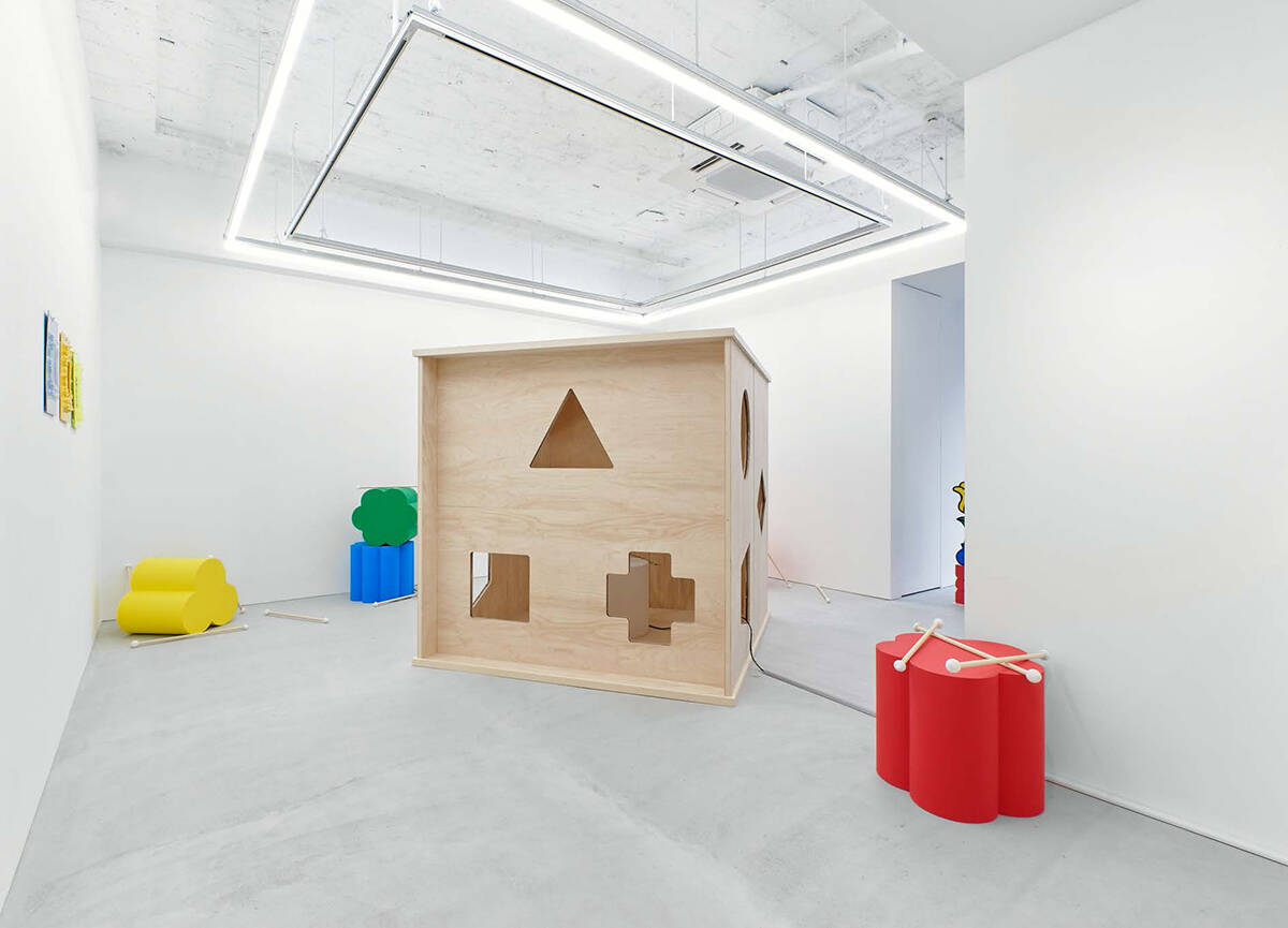 みょうじなまえの個展『In the Room』が12月6日からHARUKAITO by ISLANDで開催