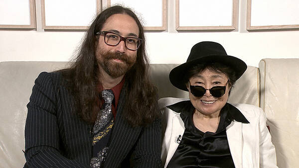 オノ ヨーコがnhk ファミリーヒストリー に出演 息子ショーンと登場 17年8月7日 エキサイトニュース