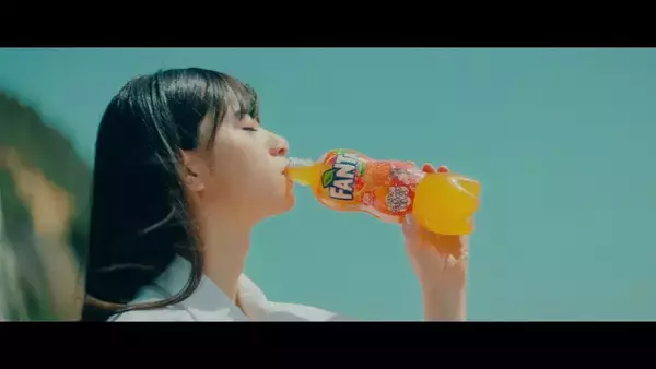 乃木坂46と学生約300人が大合唱、「ファンタ坂学園」特別映像公開