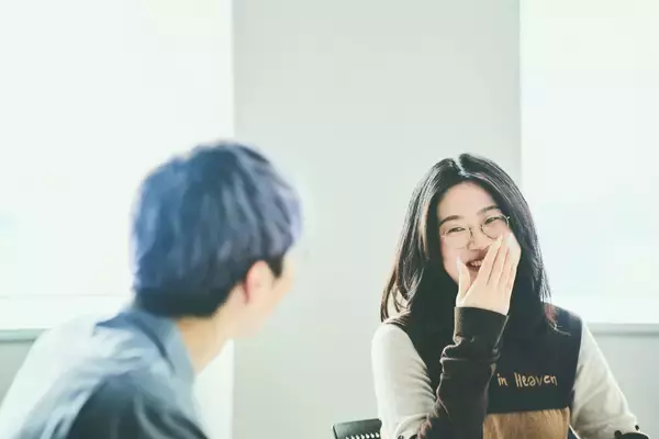 「朝井リョウ×山中瑶子の創作論。必要なのは「時代を読む力」ではない」の画像