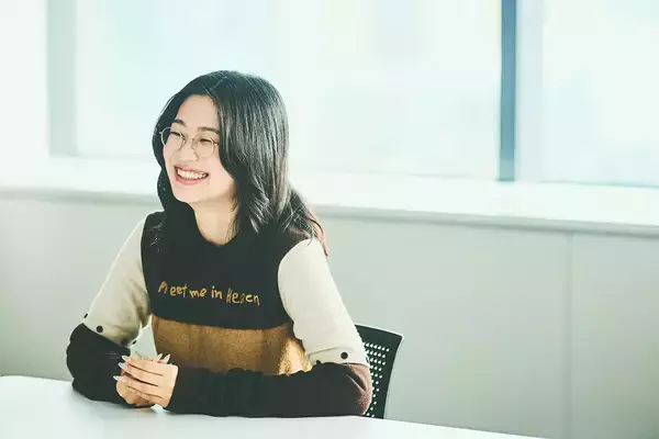 「朝井リョウ×山中瑶子の創作論。必要なのは「時代を読む力」ではない」の画像